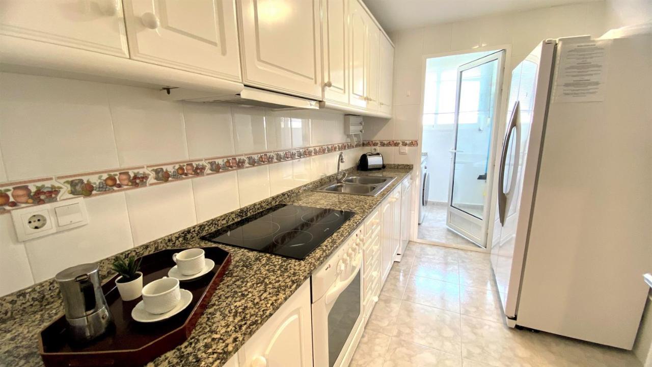 La Marina Vyb Frente Al Mar Apartamento Dénia Exterior foto