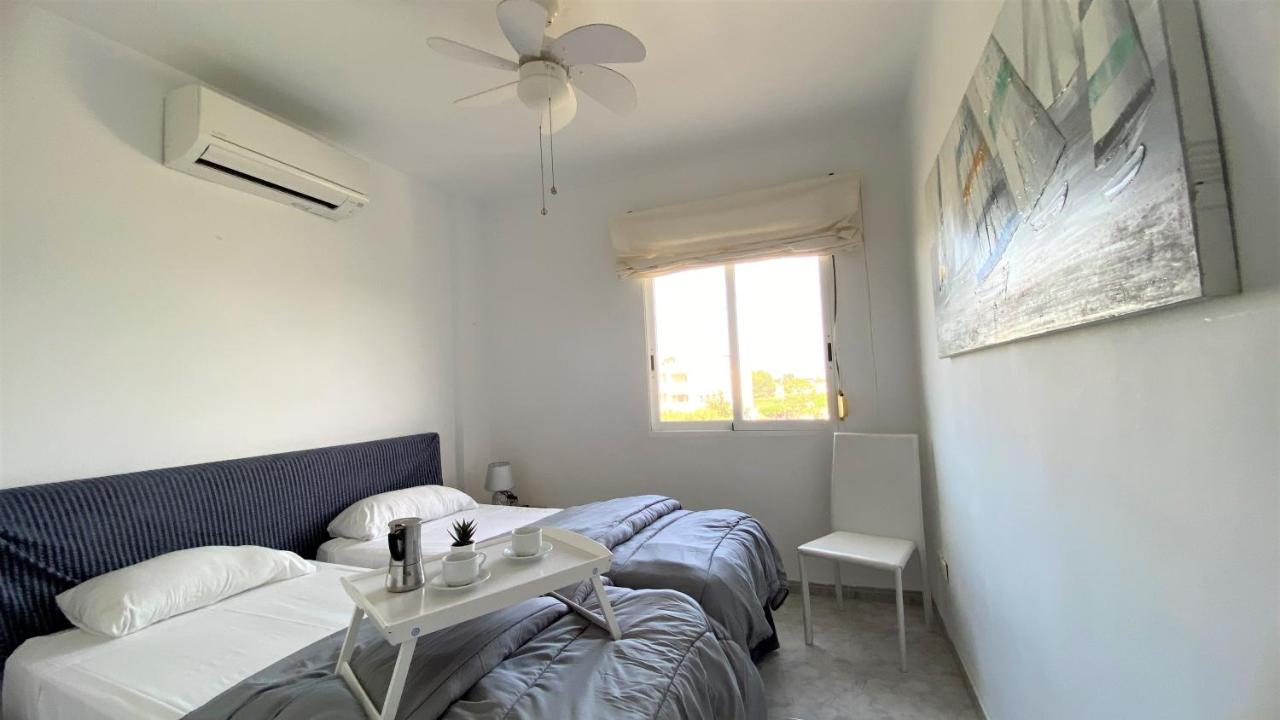 La Marina Vyb Frente Al Mar Apartamento Dénia Exterior foto